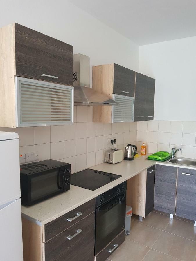 Paphos Apartments Esterno foto