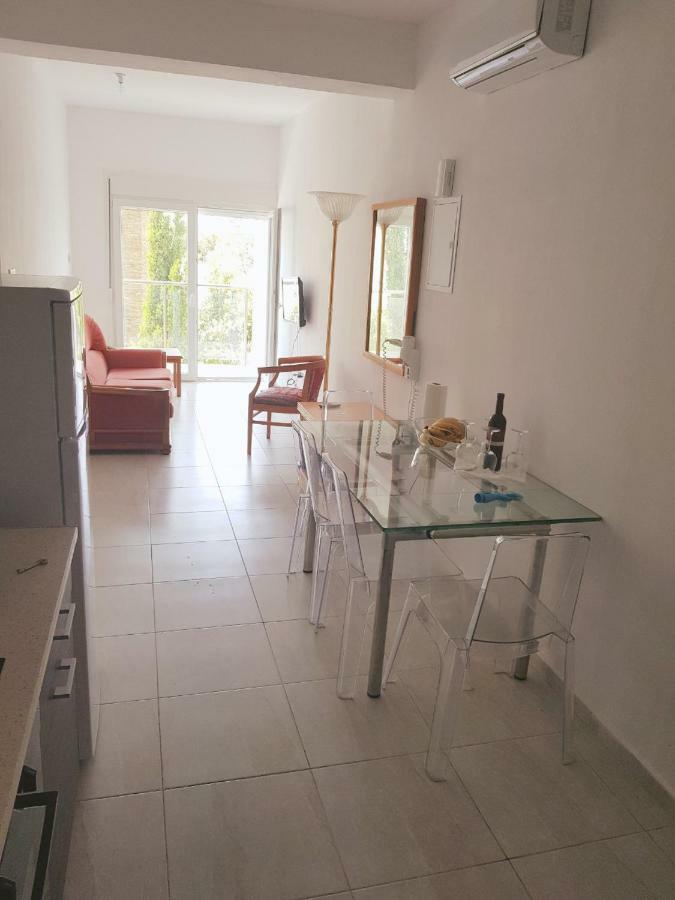 Paphos Apartments Esterno foto