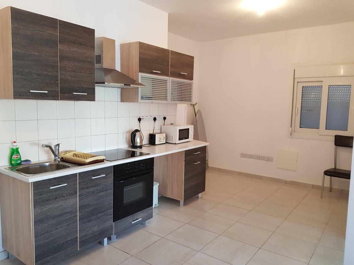 Paphos Apartments Esterno foto